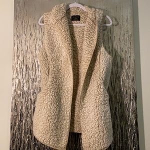 Love Tree vest